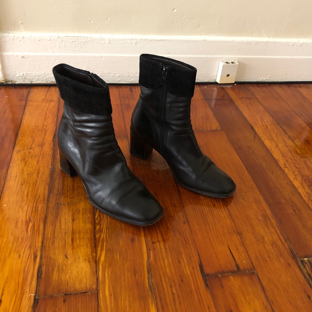Vintage black leather boots 38